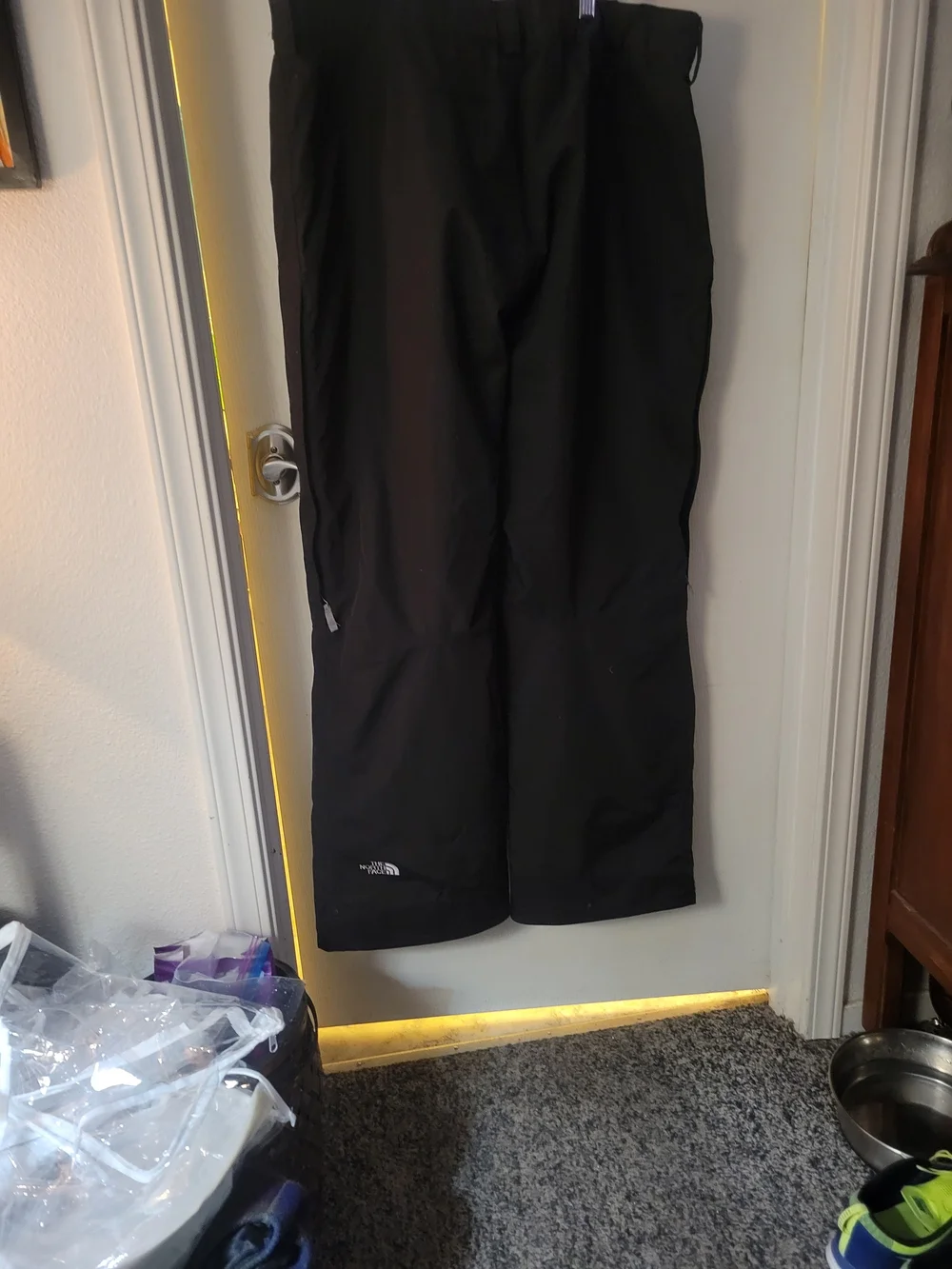 The North Face Men’s Black Cargo Shell Pants